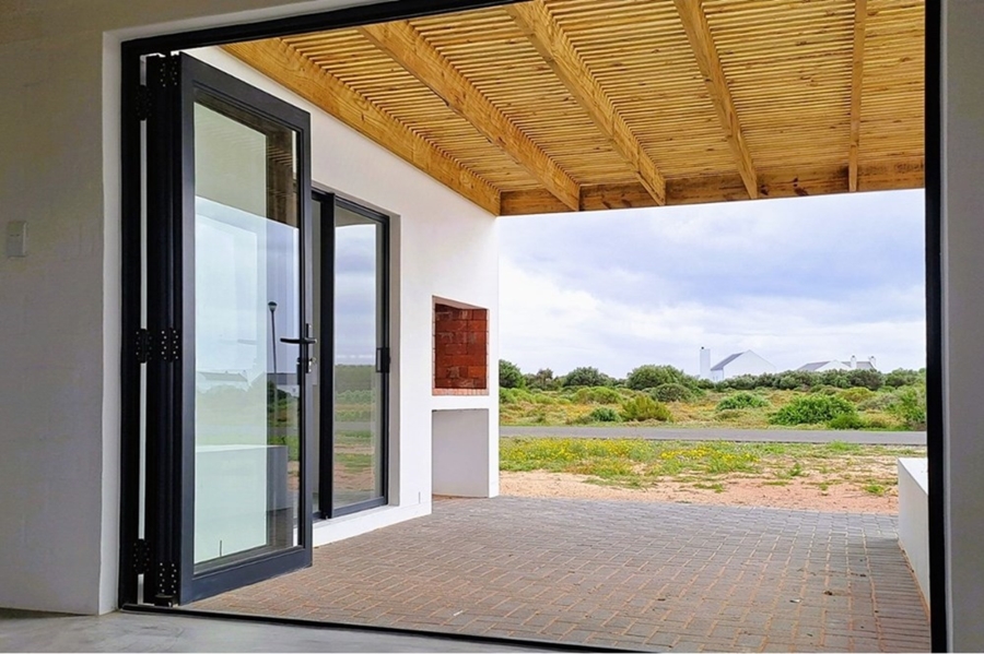 2 Bedroom Property for Sale in Brittania Beach Estate Western Cape